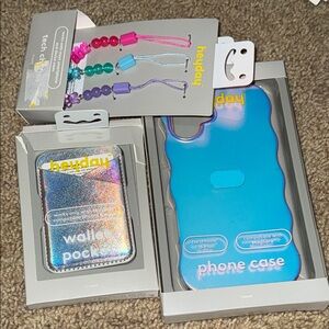 iPhone 16 Plus Phone Case - Wallet Pocket - Gummy Bear Phone Charms